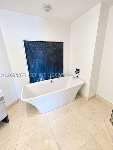 17301 Biscayne Blvd 211, North Miami Beach, FL 33160