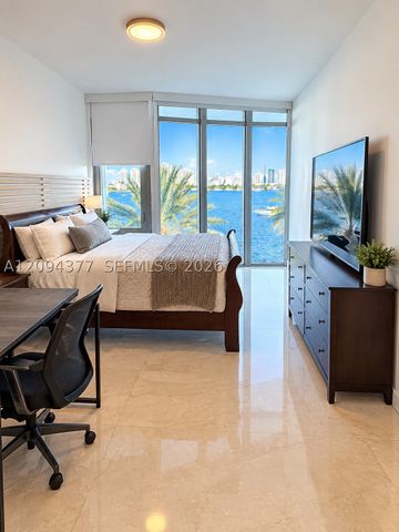 17301 Biscayne Blvd 211, North Miami Beach, FL 33160