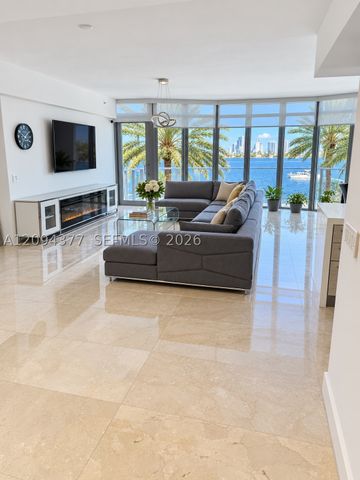 17301 Biscayne Blvd 211, North Miami Beach, FL 33160