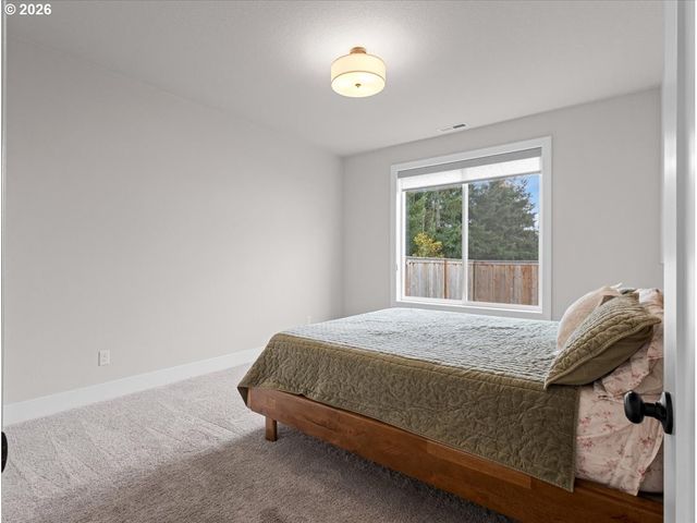 14011 Se LINDEN Ln, Milwaukie, OR 97222