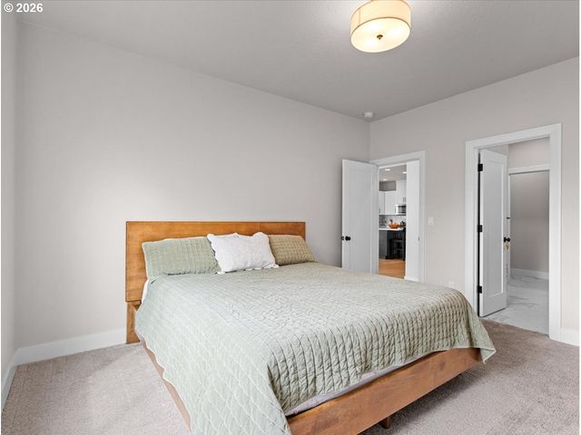 14011 Se LINDEN Ln, Milwaukie, OR 97222