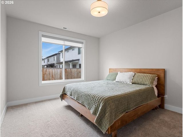 14011 Se LINDEN Ln, Milwaukie, OR 97222