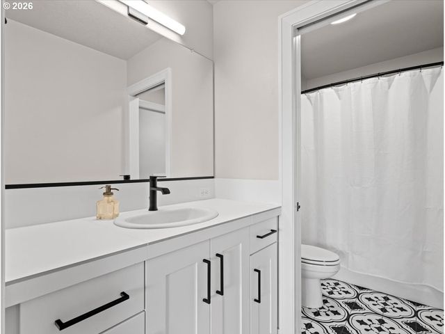 14011 Se LINDEN Ln, Milwaukie, OR 97222