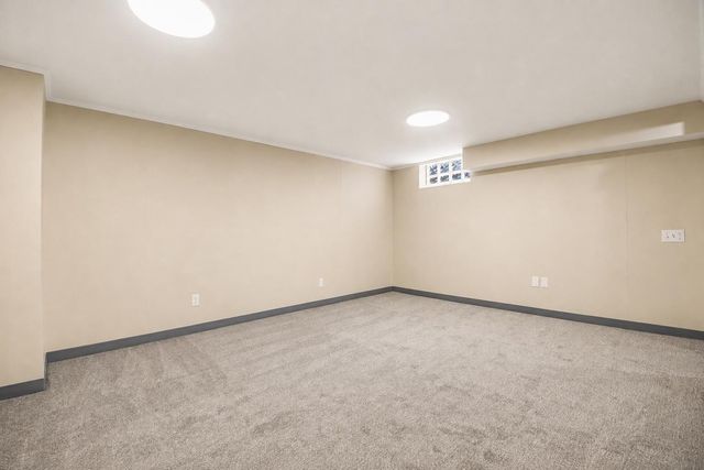 5115 Blaine Avenue SE, Kentwood, MI 49508