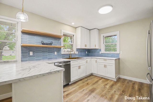 5115 Blaine Avenue SE, Kentwood, MI 49508