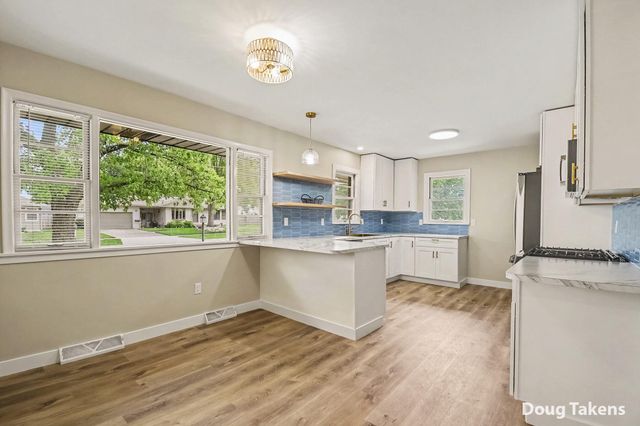 5115 Blaine Avenue SE, Kentwood, MI 49508