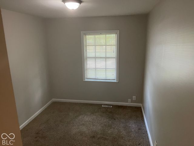 3913 Eisenhower Drive, Indianapolis, IN 46254