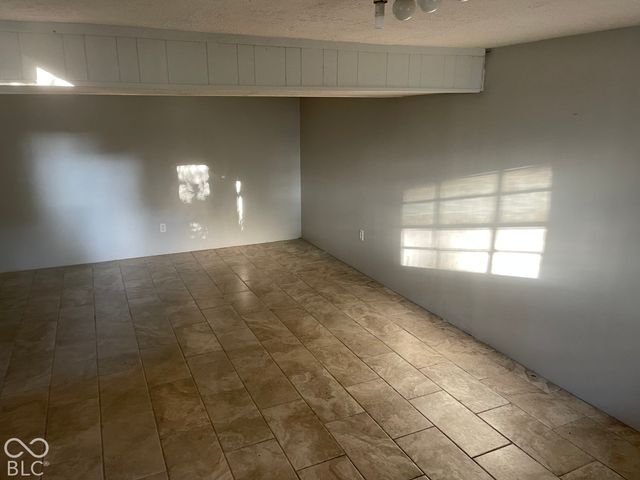 3913 Eisenhower Drive, Indianapolis, IN 46254
