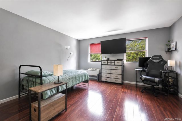 107-17 Metropolitan Avenue, Forest Hills, NY 11375