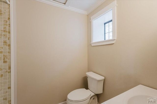 618 E 8th St, Pueblo, CO 81001