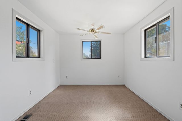 4724 N Maple St, Spokane, WA 99205