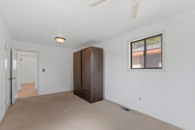 4724 N Maple St, Spokane, WA 99205