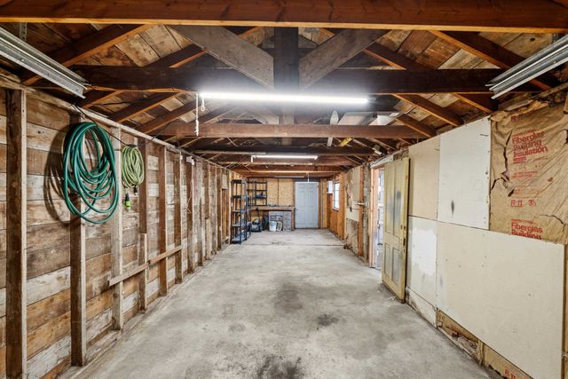 4724 N Maple St, Spokane, WA 99205