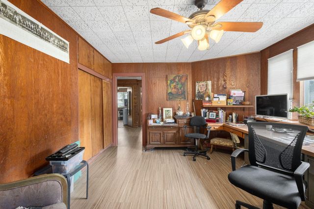 525 Prospect Street, South Haven, MI 49090