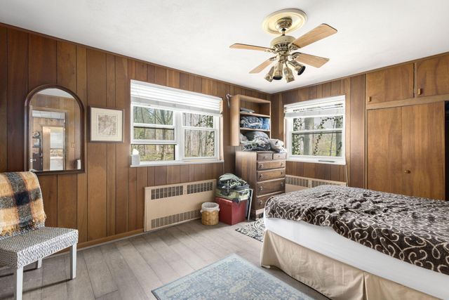 525 Prospect Street, South Haven, MI 49090
