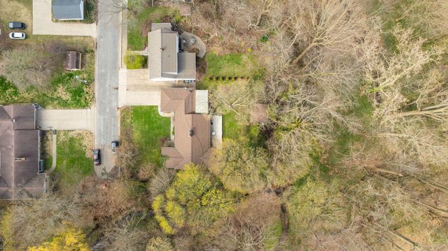 525 Prospect Street, South Haven, MI 49090