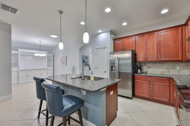 2417 RICHMOND GREENS COURT 5, Sun City Center, FL 33573