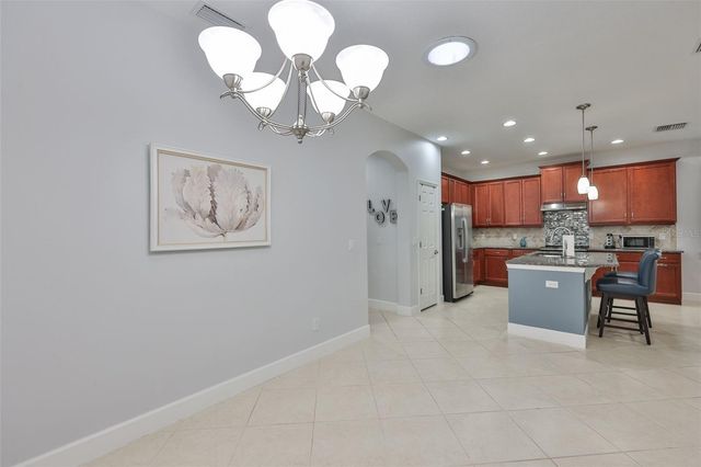 2417 RICHMOND GREENS COURT 5, Sun City Center, FL 33573