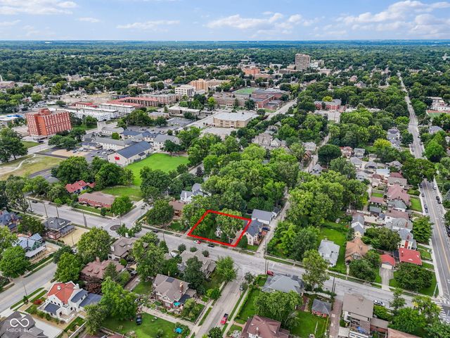 122 E 32nd Street, Indianapolis, IN 46205