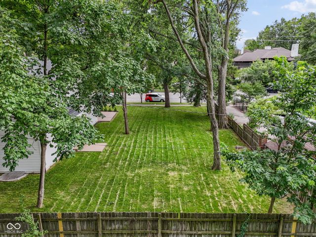 122 E 32nd Street, Indianapolis, IN 46205