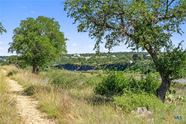 620 Rio Vista Road, Johnson City, TX 78636