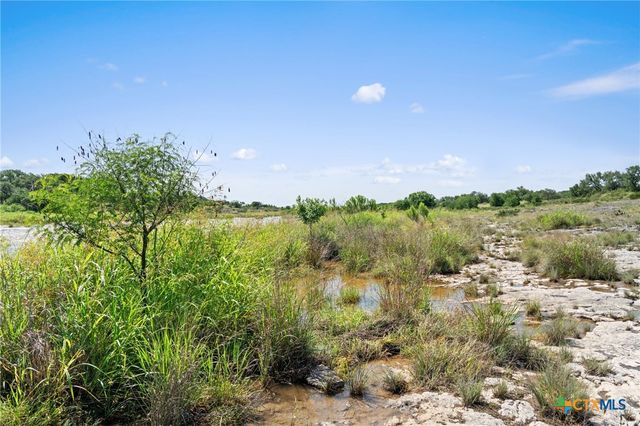 620 Rio Vista Road, Johnson City, TX 78636