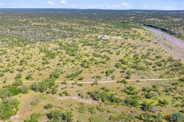 620 Rio Vista Road, Johnson City, TX 78636