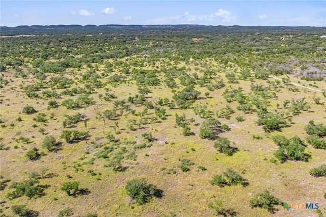 620 Rio Vista Road, Johnson City, TX 78636