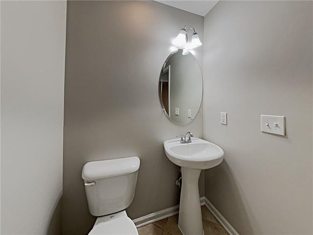 227 Weatherstone Pointe Drive, Woodstock, GA 30188