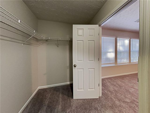 227 Weatherstone Pointe Drive, Woodstock, GA 30188