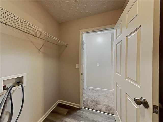 227 Weatherstone Pointe Drive, Woodstock, GA 30188