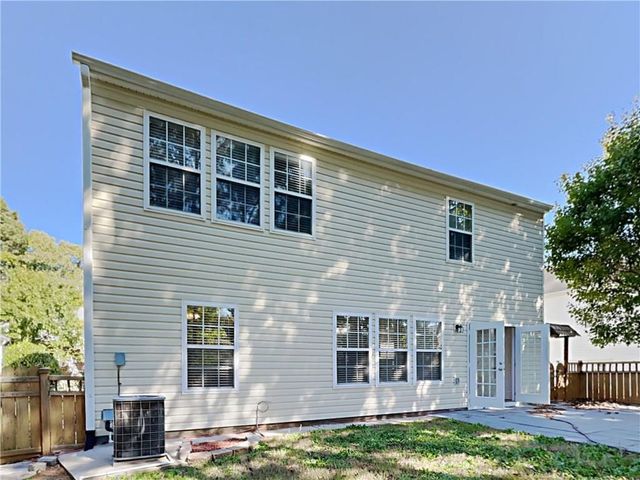227 Weatherstone Pointe Drive, Woodstock, GA 30188