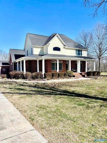 288 County Road 421, Boaz, AL 35957