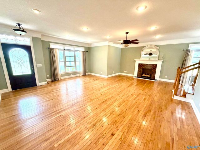 288 County Road 421, Boaz, AL 35957