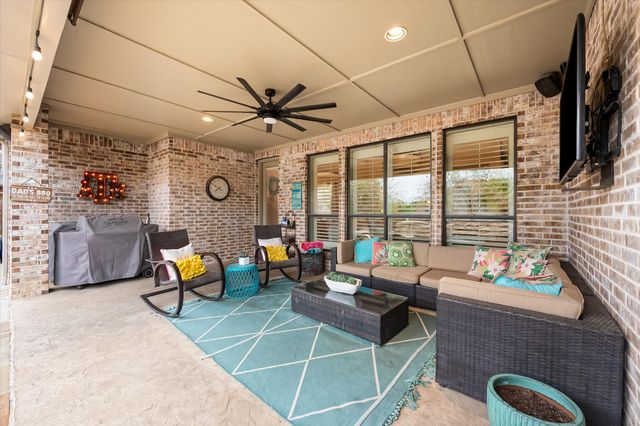 3205 Wildpointe Court, Mansfield, TX 76063