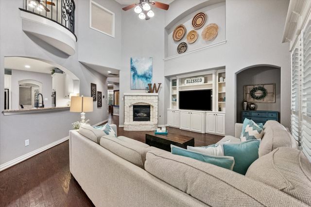 3205 Wildpointe Court, Mansfield, TX 76063