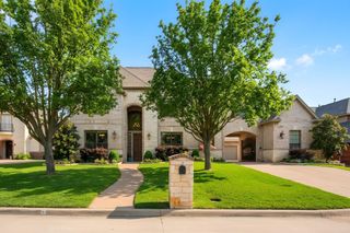 3205 Wildpointe Court, Mansfield, TX 76063