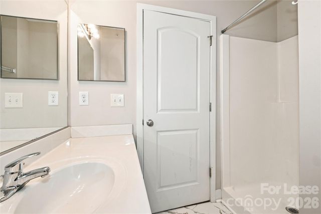 732 Seigle Point Drive, Charlotte, NC 28204