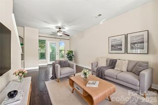 732 Seigle Point Drive, Charlotte, NC 28204