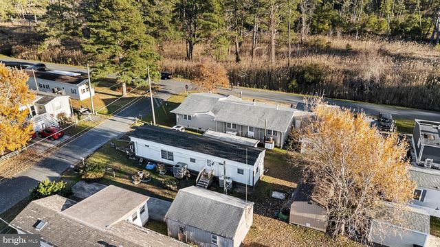 5372 MCCLEARY DR, Chincoteague Island, VA 23336