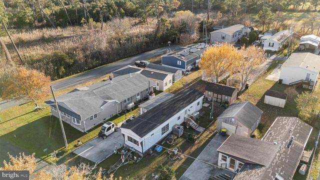 5372 MCCLEARY DR, Chincoteague Island, VA 23336