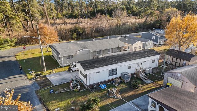 5372 MCCLEARY DR, Chincoteague Island, VA 23336