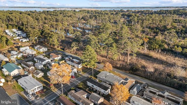 5372 MCCLEARY DR, Chincoteague Island, VA 23336