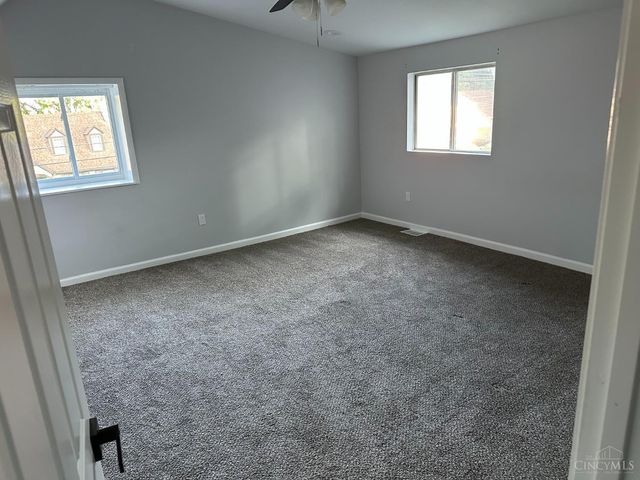 5866 Kennedy Avenue, Cincinnati, OH 45213
