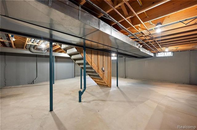 21209 Clear Creek Boulevard, Clinton Township, MI 48036