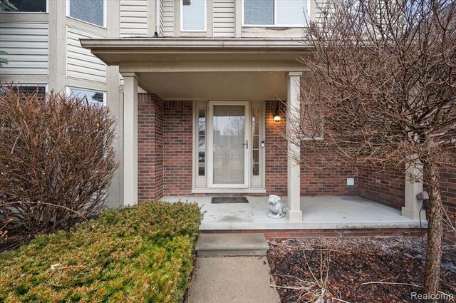 21209 Clear Creek Boulevard, Clinton Township, MI 48036