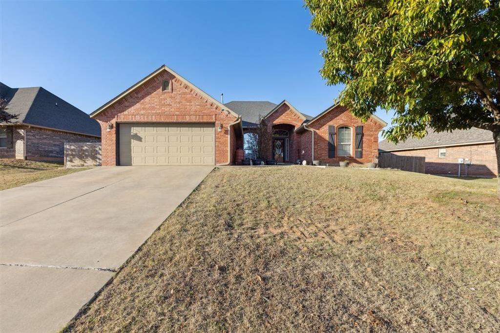 10915 Blue Sky Drive, Midwest City, OK 73130