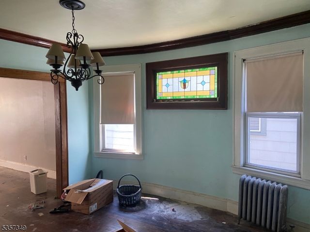 944 Madison Ave, Elizabeth City, NJ 07201