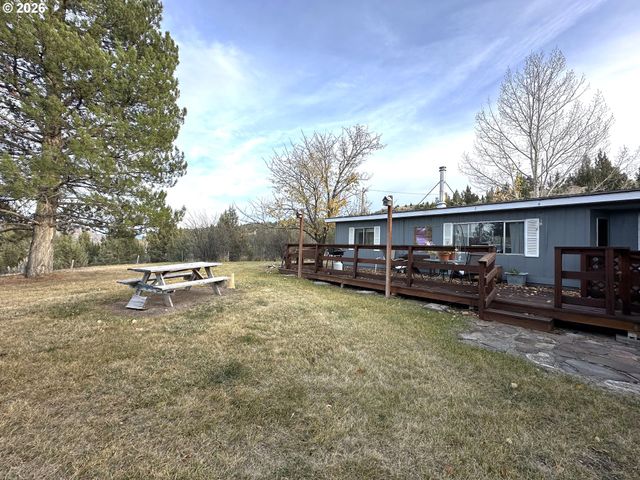 60108 EASTSIDE Ln, John Day, OR 97845