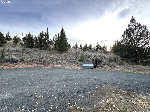 60108 EASTSIDE Ln, John Day, OR 97845